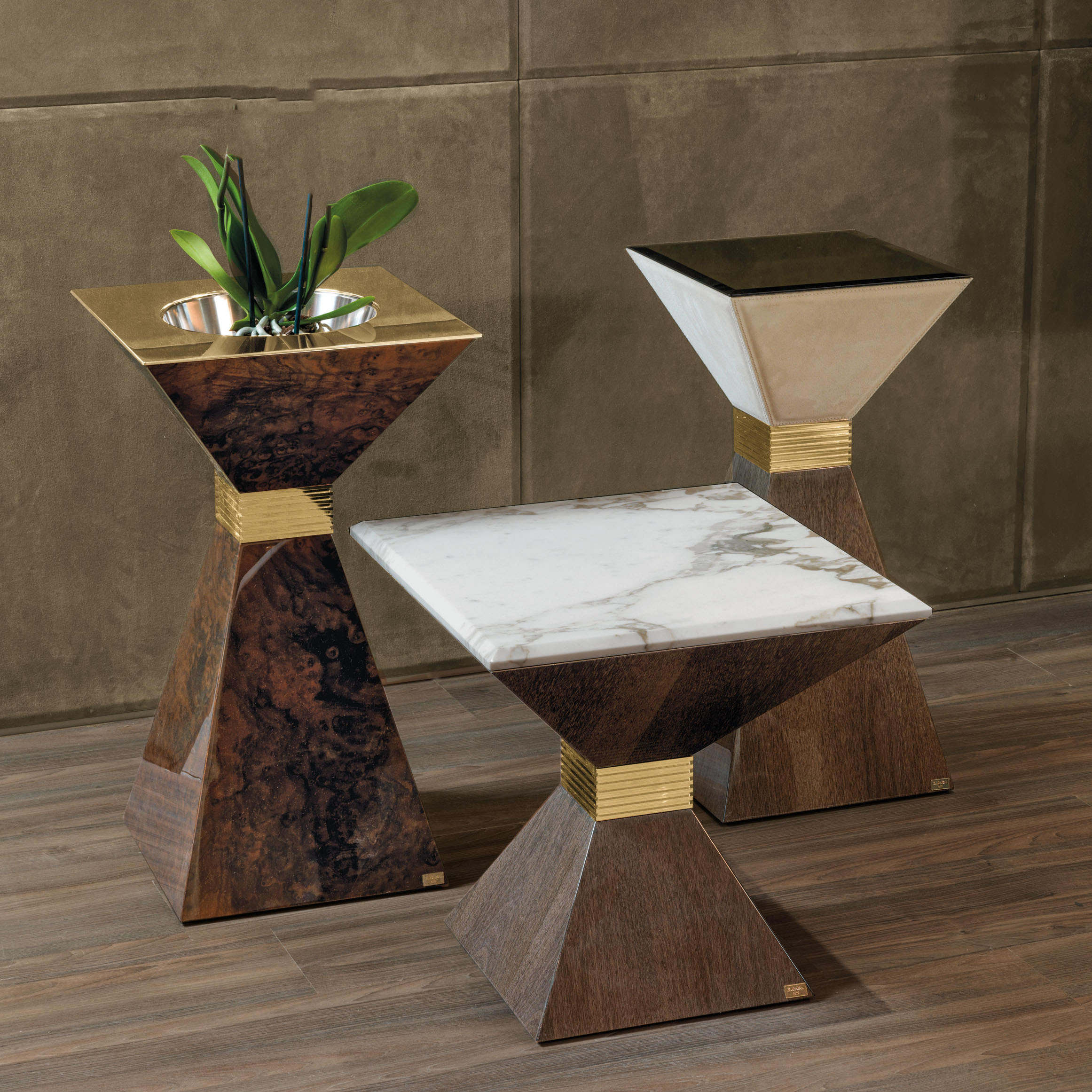 SIDE TABLES